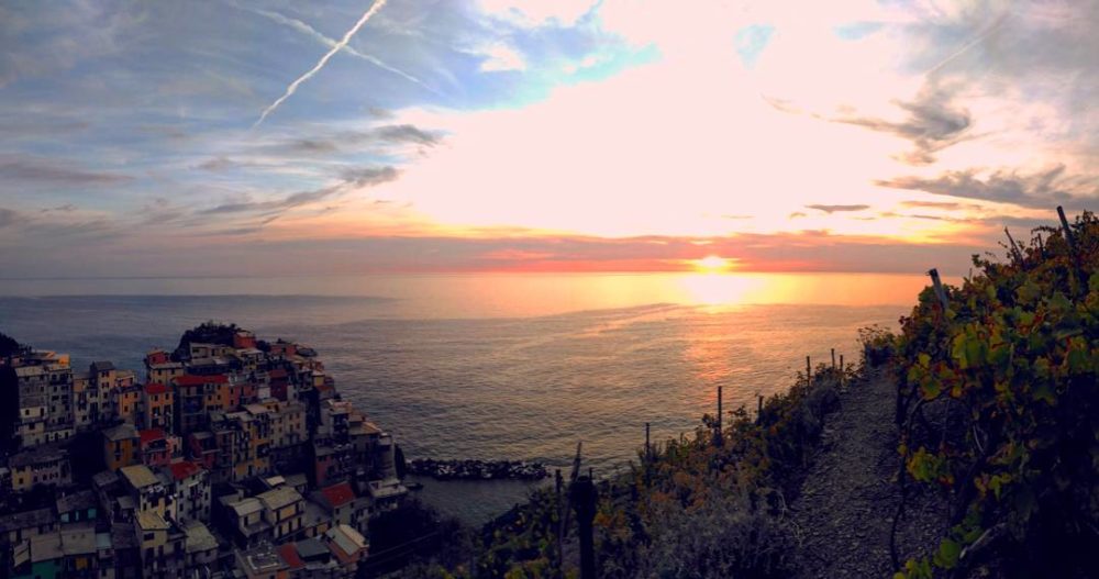 Tramonto alle Cinque Terre: punti panoramici segreti e dove trovarli